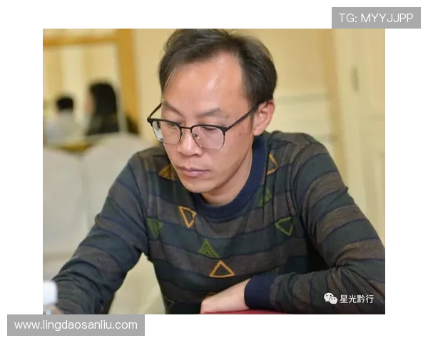 广州羽毛球队团队协作的成功之道与发展策略探讨 广州羽毛球队团队协作的成功之道与发展策略探讨