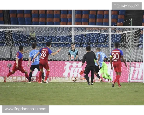 重庆足球队强势崛起荣登足球力量排行榜第五名 重庆足球队强势崛起荣登足球力量排行榜第五名