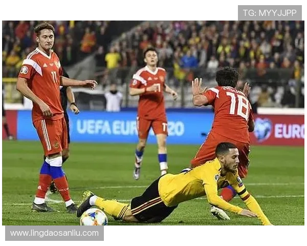 成都羽毛球队整体表现分析：压制对手与失误的双重影响